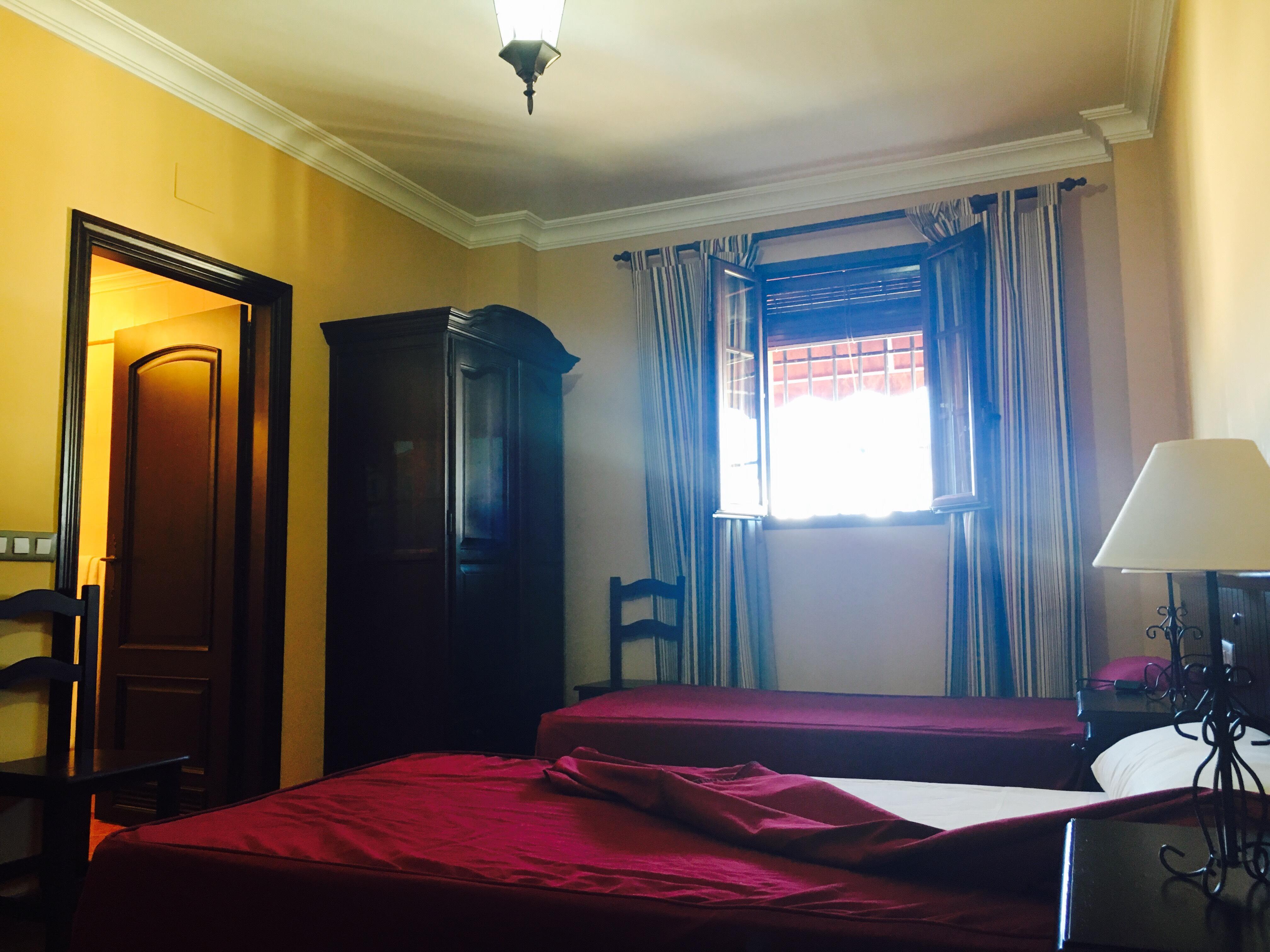 Hostal Pechi Huévar 외부 사진